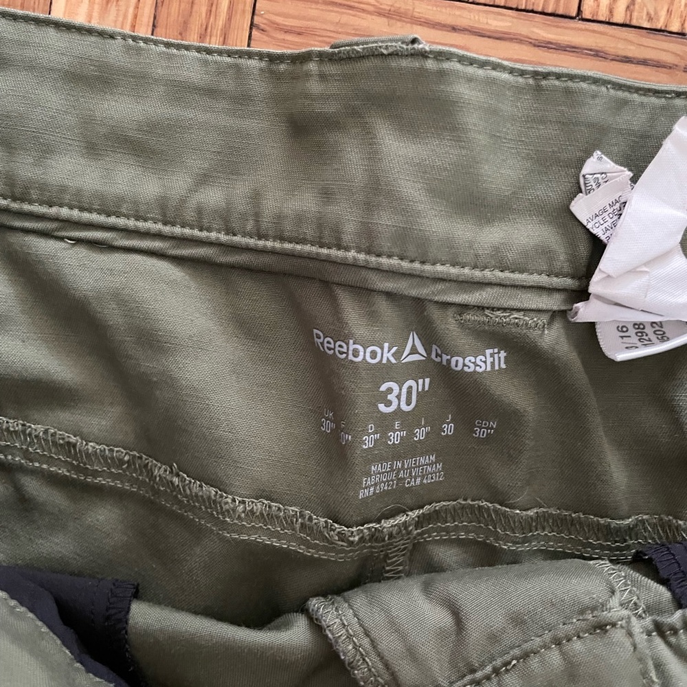 Reebok CrossFit men's shorts - Picture 2 of 3